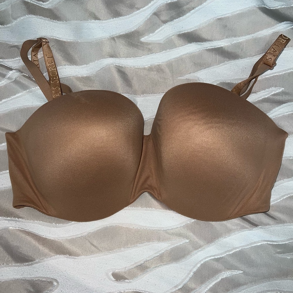 Victoria Secret Body by Victoria Bra NWOT